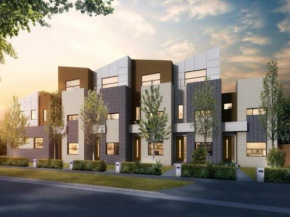 Melbourne Airport Area 3Bedroom House Strathmore Heights